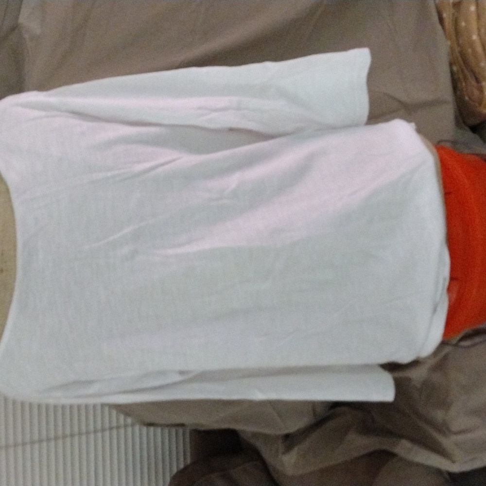 Shirt - Picture 3 of 4